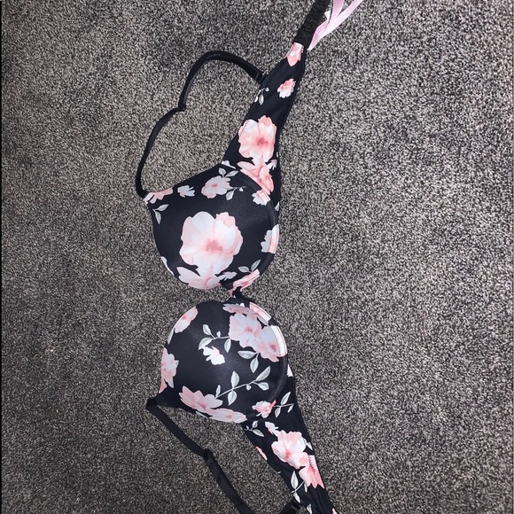 PINK floral push up bra - Picture 1 of 3